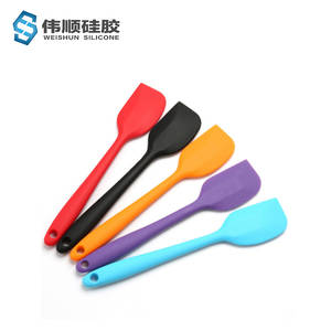 硅胶厨具源头工厂怎么选？实地工厂资质盘点【行业百科】